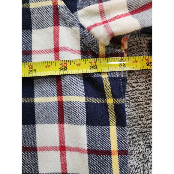 LL Bean Men's Large Plaid Long Sleeve Light Flannel Shirt - Picture 6 of 6